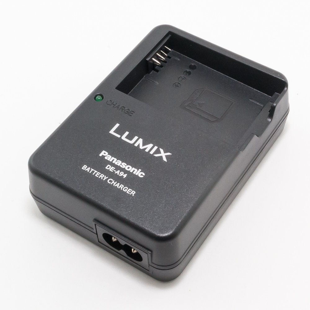 Купить зарядное устройство для фотоаппарата Panasonic DE-A94