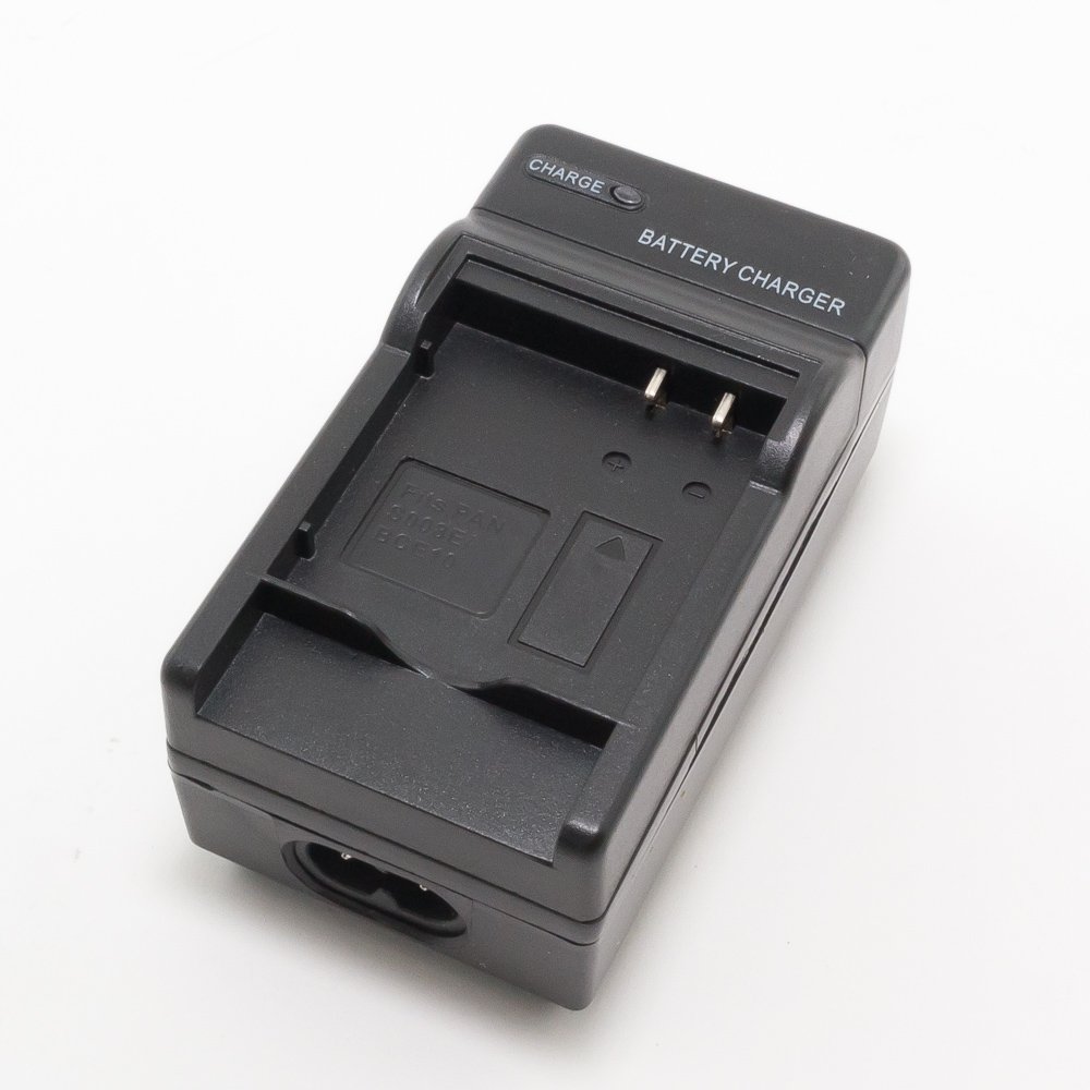 Купить зарядное устройство для фотоаппарата Panasonic DMC-FX520K