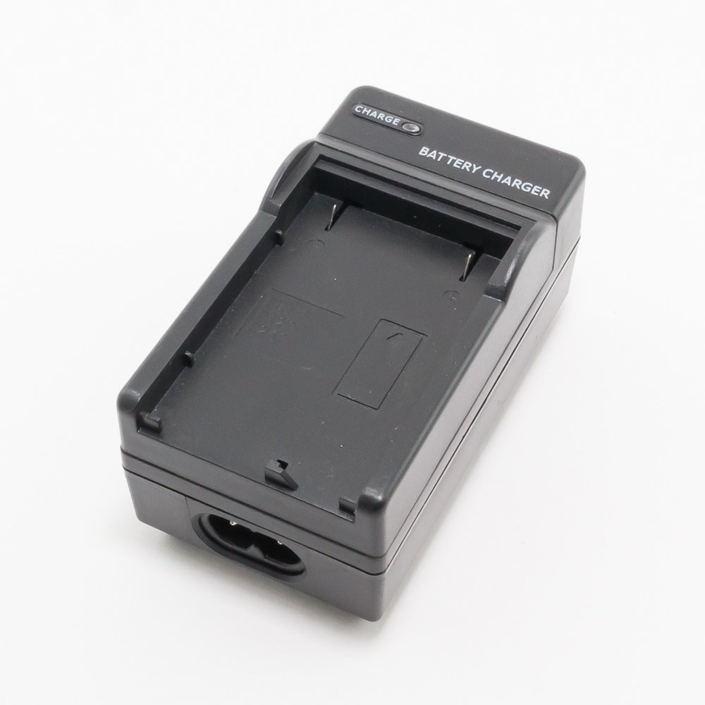 Купить зарядное устройство для фотоаппарата Samsung AVP821