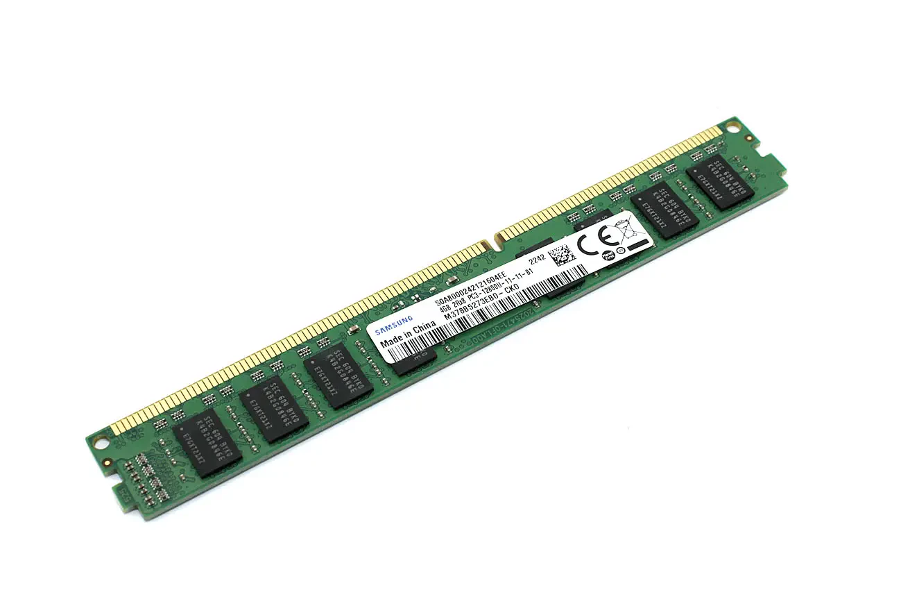 Модуль памяти Samsung DDR3 4GB 1600 MHz PC3-12800 (1)