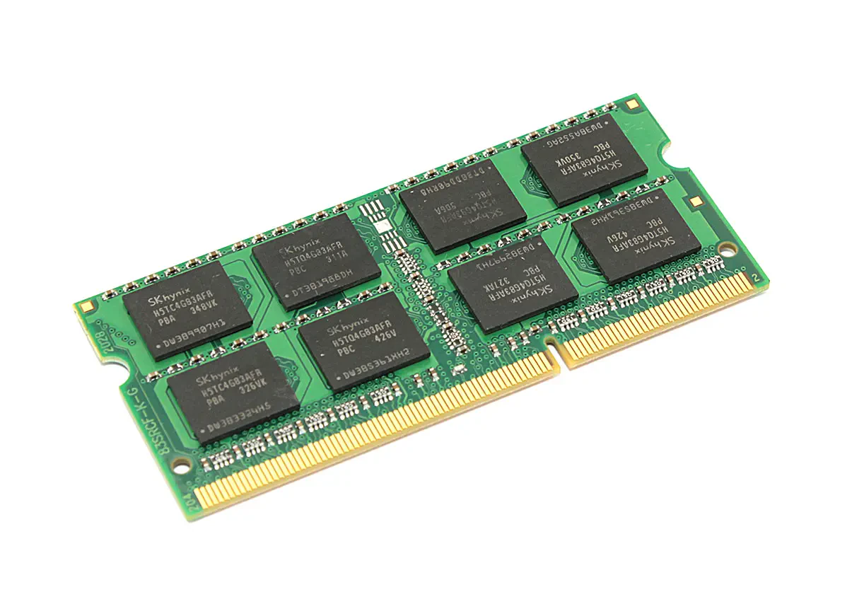 Модуль памяти Samsung SODIMM DDR3L 8Гб 1600 mhz 1,35V (1)